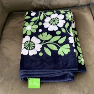 NWT Vera Bradley Beach Towel